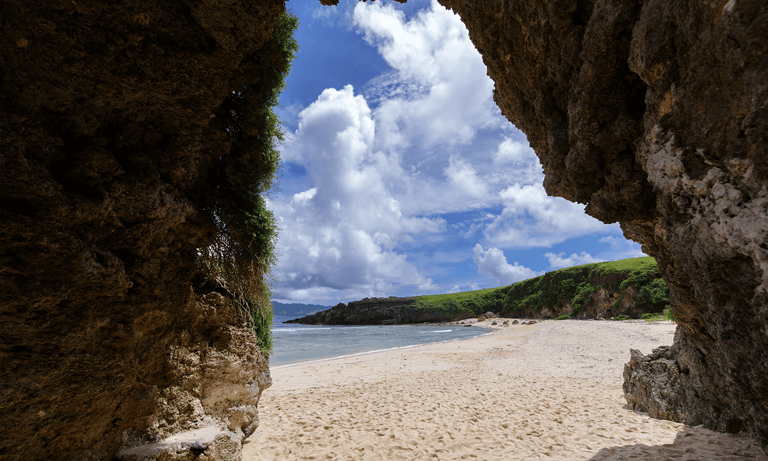 Morong Beach