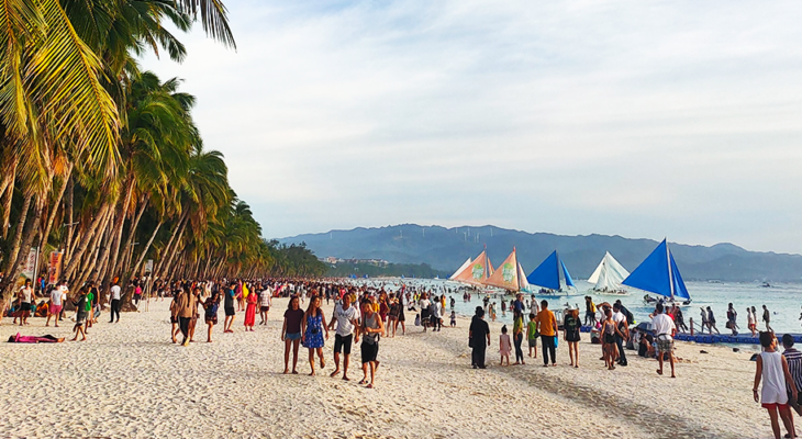 Boracay Station 2 white sand beach