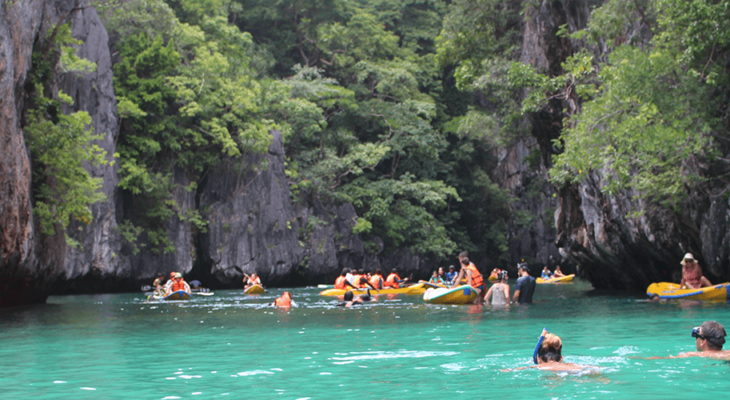 El Nido small lagoon 