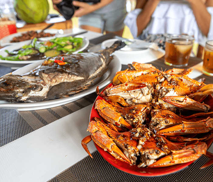 Into the Sea: 7 Best Seafood Destinations in the Philippines for Seafood Lovers